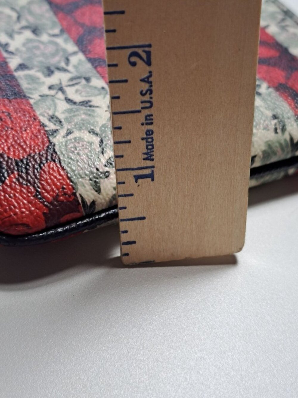 Coach New York Wristlet Wallet With Floral Stripes & Zip Closure - Picture 11 of 11